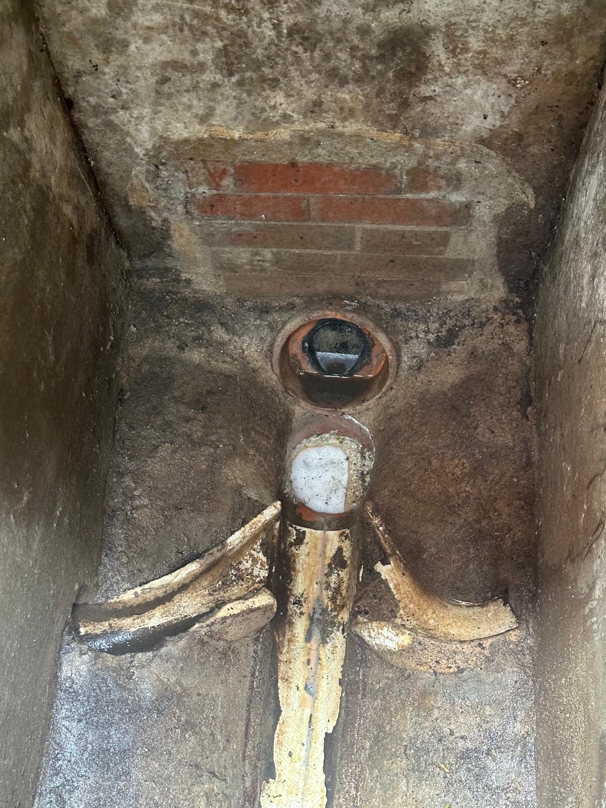 Drainage inspection chamber for CCTV survey